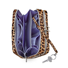 Load image into Gallery viewer, The SAINT BOTOLPH "Spat"